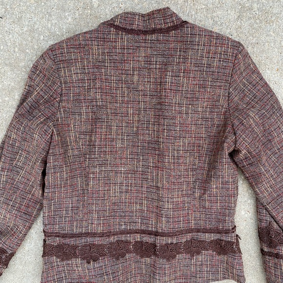 🦔 HOST PICK! 🦔Brown Tone Tweed with Lace Detail Blazer Jacket - Picture 4 of 4